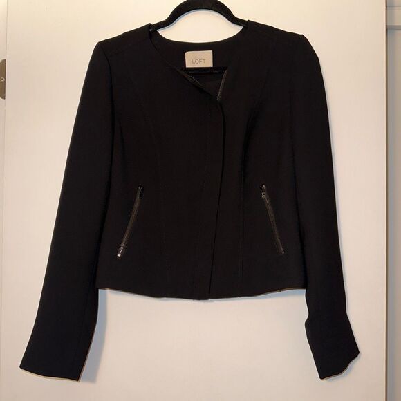 LOFT Jackets & Blazers - Ann Taylor Loft Women's Blazer Jacket Full Zip Pocket Cropped Black Size 4 NWOT